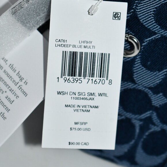 COACH Essential SMALL Wristlet in Demin #CAT61 LHRHY NWT - Picture 4 of 5